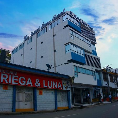 Hotel Luna Azul Флоренсія Екстер'єр фото