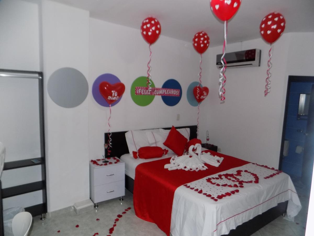 Hotel Luna Azul Флоренсія Екстер'єр фото