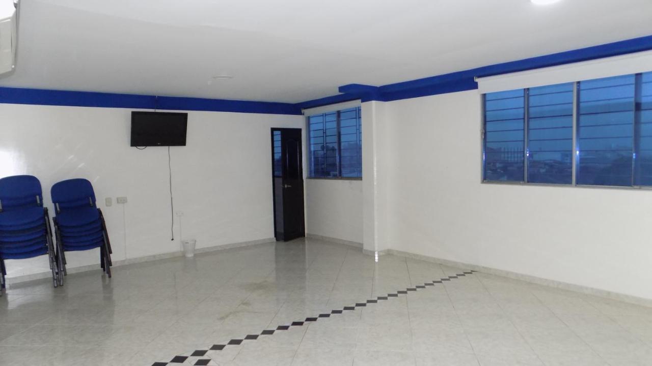 Hotel Luna Azul Флоренсія Екстер'єр фото