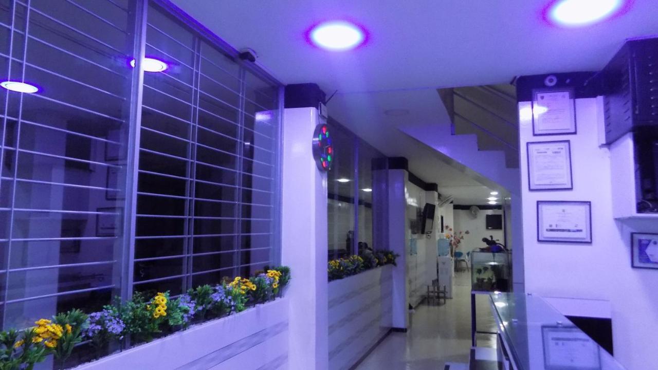 Hotel Luna Azul Флоренсія Екстер'єр фото