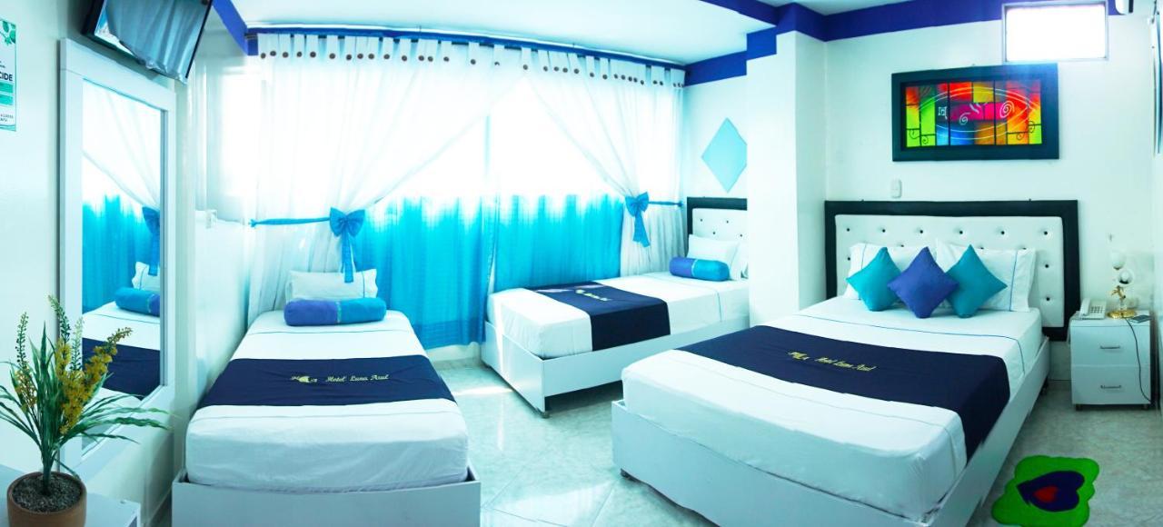 Hotel Luna Azul Флоренсія Екстер'єр фото