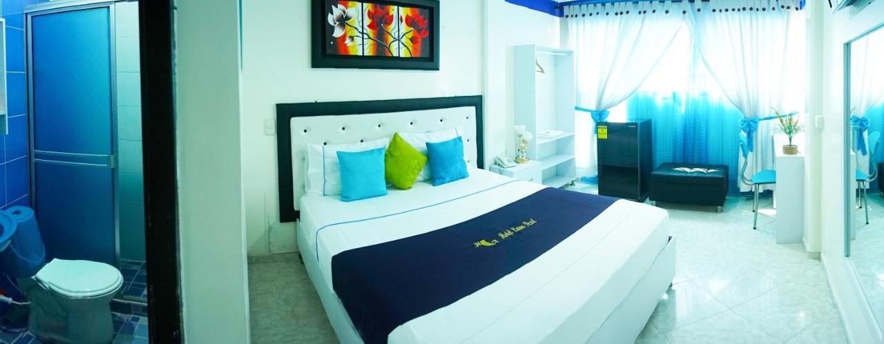 Hotel Luna Azul Флоренсія Екстер'єр фото